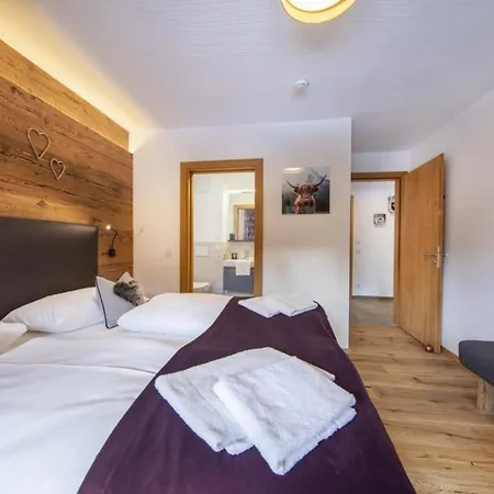 Nationalpark Saeulspitze Neukirchen am Großvenediger